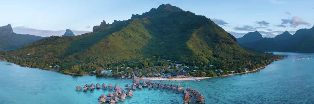 Stay at the Hilton Moorea Resort & Spa and SAVE! - background banner